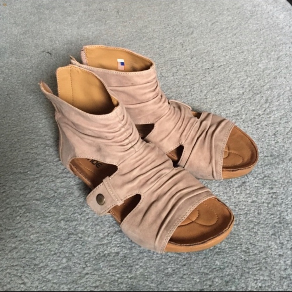 Kalso Earth Sandals